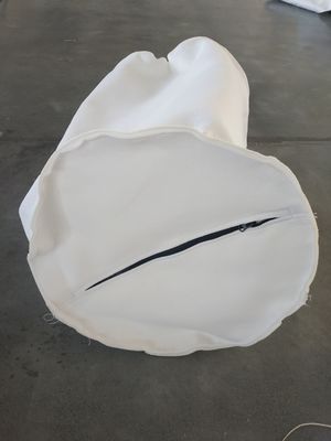 Zestaw z filtrem płynnym z białego poliestru do oczyszczania wody